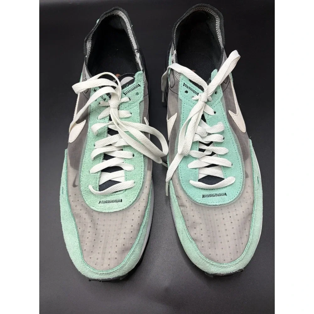Nike Waffle One SE Waffle One Men's Size 10 Black Light Menta DD8014-005